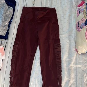 LULULEMON Size 2 Maroon leggings